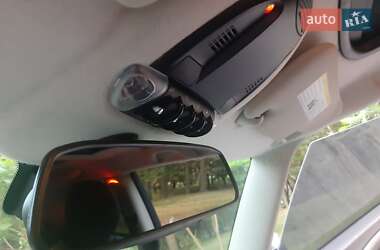 Хэтчбек MINI Cooper 2013 в 