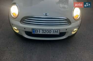 Хэтчбек MINI Cooper 2013 в 