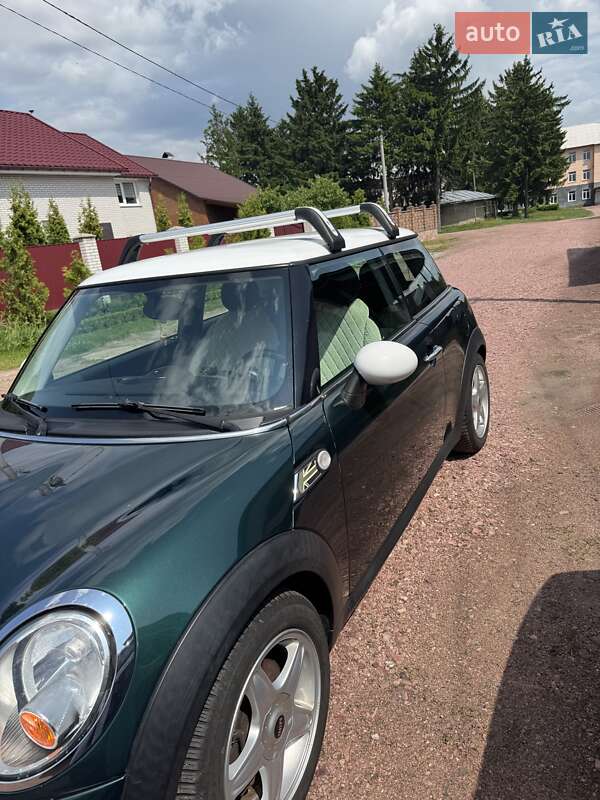 Хэтчбек MINI Cooper 2008 в Ровно