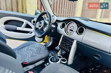 Хэтчбек MINI Cooper 2003 в 
