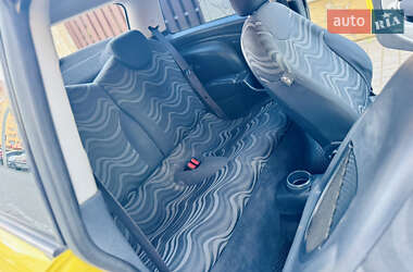 Хэтчбек MINI Cooper 2003 в 