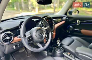 Хетчбек MINI Cooper 2022 в 