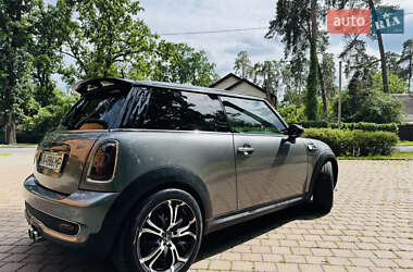 Хетчбек MINI Cooper 2008 в 