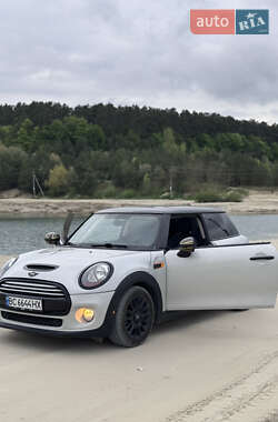 Хэтчбек MINI Cooper 2014 в 
