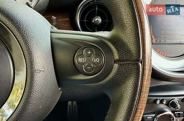 Хэтчбек MINI Cooper 2011 в 