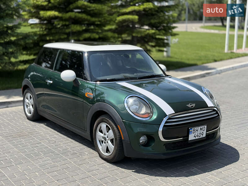 Хэтчбек MINI Cooper 2015 в Одессе
