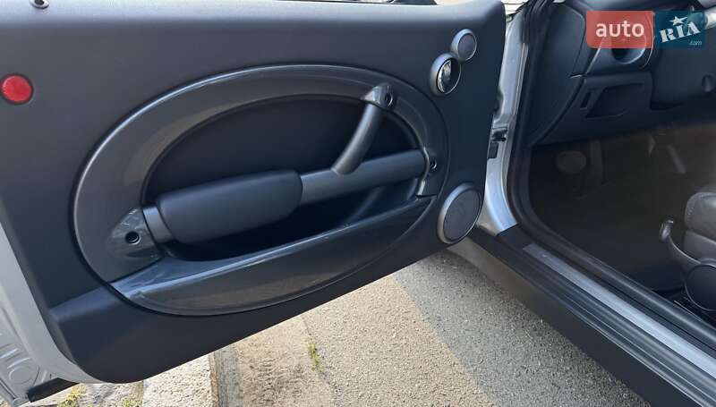 Хэтчбек MINI Cooper 2004 в Киеве фото 16 Хэтчбек MINI Cooper 2004 в Киеве