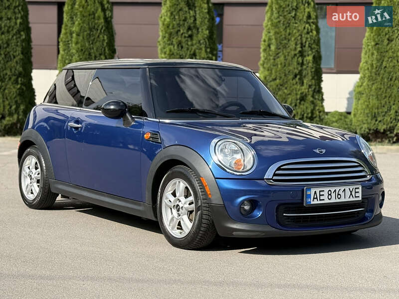 Хэтчбек MINI Cooper 2012 в Днепре