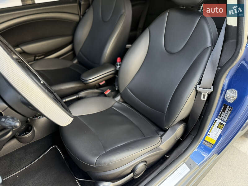 Хэтчбек MINI Cooper 2012 в Днепре