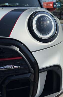 Хэтчбек MINI Cooper 2021 в 
