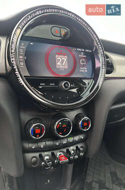 Хэтчбек MINI Cooper 2021 в 