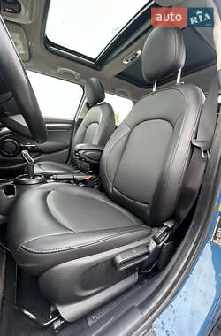 Хэтчбек MINI Cooper 2021 в 