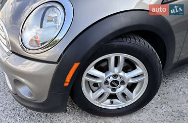 Хэтчбек MINI Cooper 2012 в 