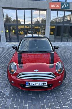 Хэтчбек MINI Cooper 2013 в 