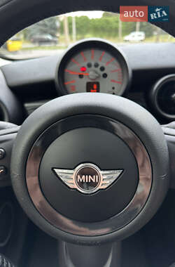 Хэтчбек MINI Cooper 2013 в 