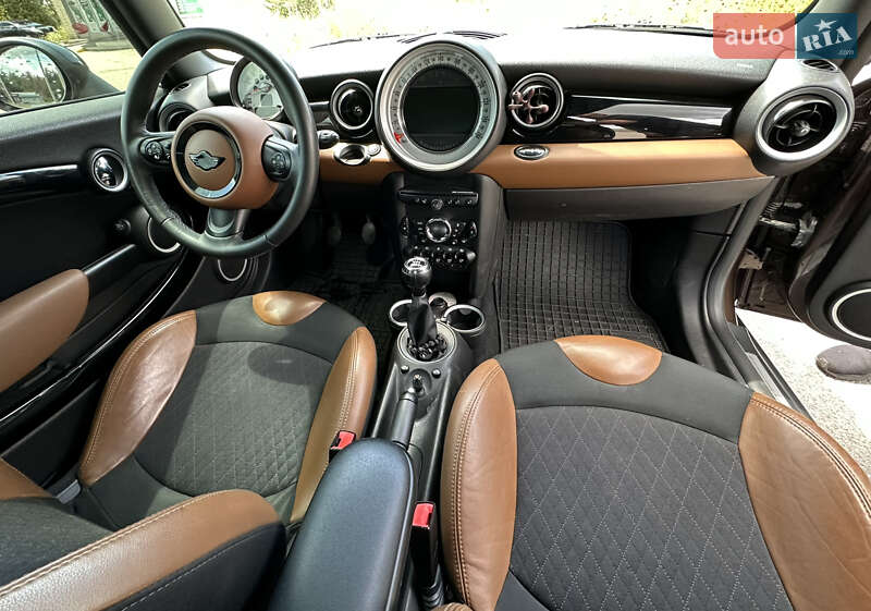 Хэтчбек MINI Cooper 2011 в Днепре