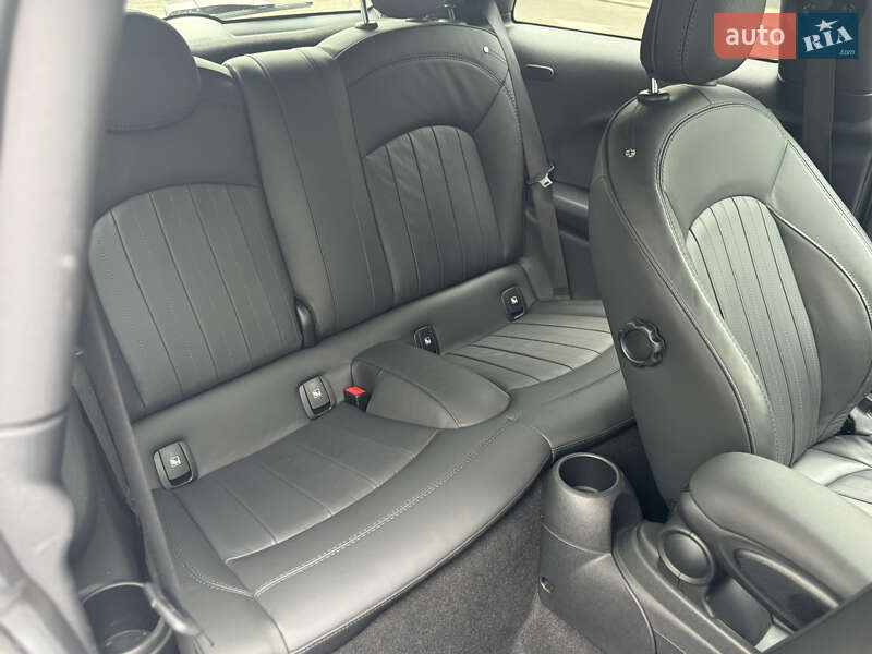 Хэтчбек MINI Cooper 2021 в Киеве