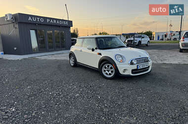 MINI Cooper 2012