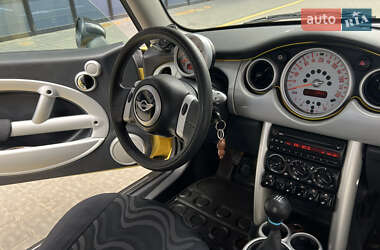 Хэтчбек MINI Cooper 2003 в 