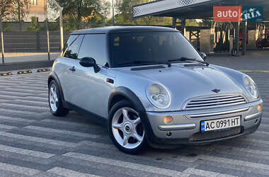 Хэтчбек MINI Cooper 2002 в Львове