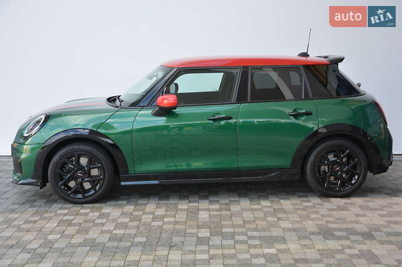Хэтчбек MINI Cooper 2024 в Киеве