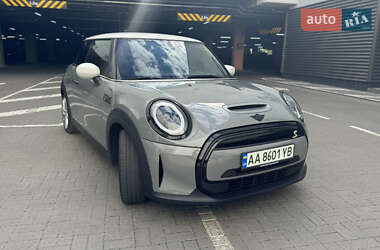 Хэтчбек MINI Cooper 2021 в 