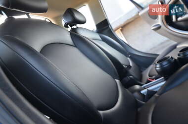 Хэтчбек MINI Cooper 2013 в 