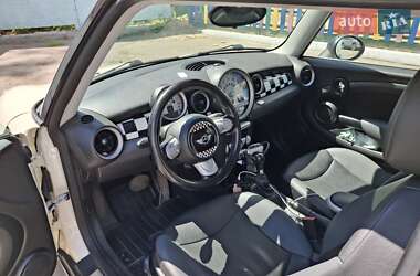 Хэтчбек MINI Cooper 2010 в Ирпене