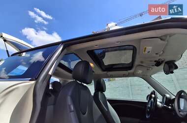 Хэтчбек MINI Cooper 2010 в 