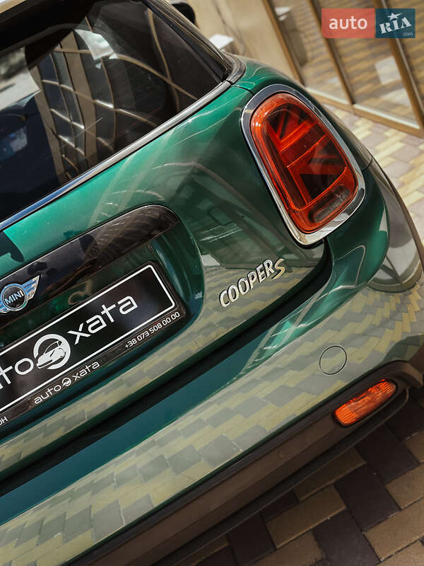 Хэтчбек MINI Cooper 2022 в Николаеве