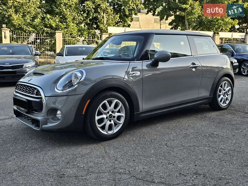 Хэтчбек MINI Cooper 2018 в Одессе