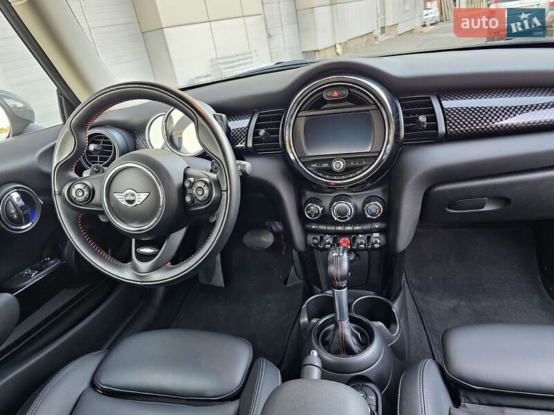 Хэтчбек MINI Cooper 2018 в Одессе