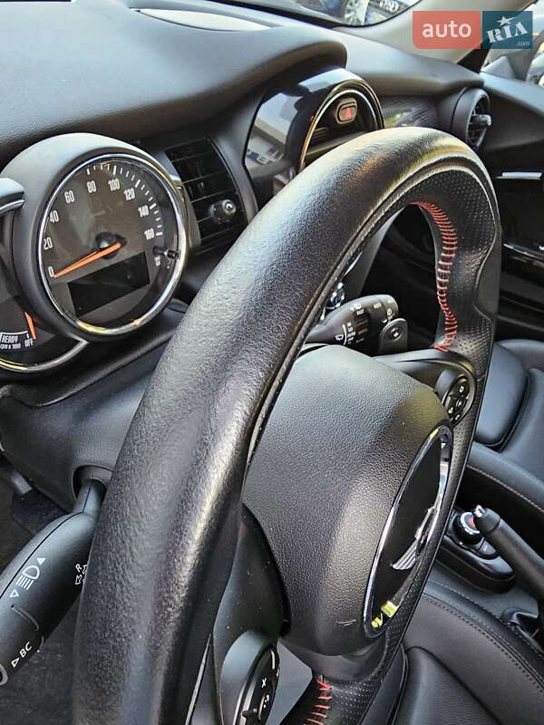 Хэтчбек MINI Cooper 2018 в Одессе