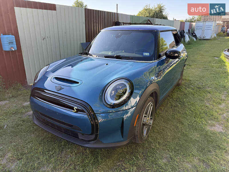 Хэтчбек MINI Cooper 2021 в Луцке
