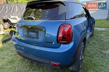 Хэтчбек MINI Cooper 2021 в 