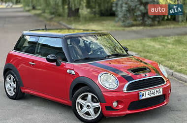 Хэтчбек MINI Cooper 2008 в 