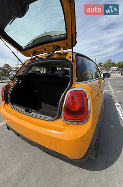 Хэтчбек MINI Cooper 2014 в 