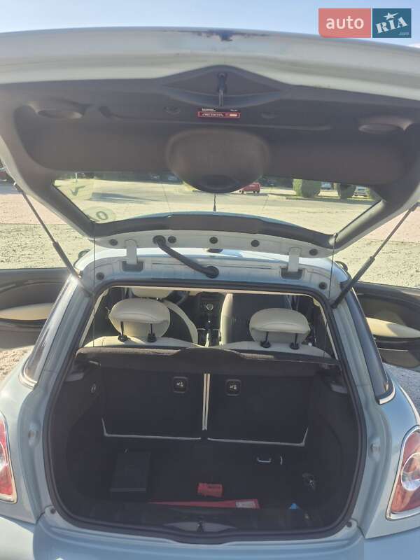 Хэтчбек MINI Cooper 2011 в Днепре