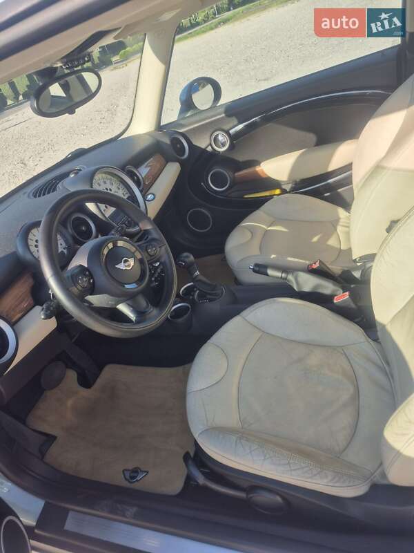 Хэтчбек MINI Cooper 2011 в Днепре