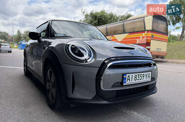 Хэтчбек MINI Cooper 2022 в 