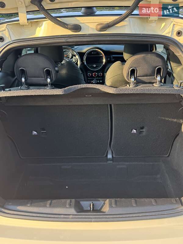 Хэтчбек MINI Cooper 2014 в Борисполе