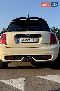 Хэтчбек MINI Cooper 2014 в 