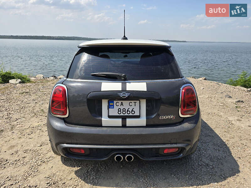 Хэтчбек MINI Cooper 2019 в Днепре