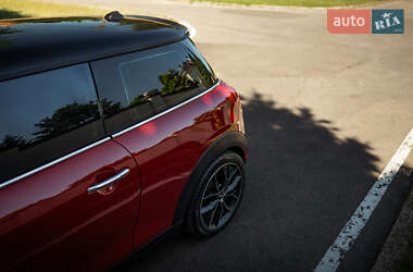 Хетчбек MINI Cooper 2014 в 