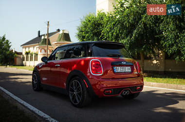 Хетчбек MINI Cooper 2014 в 