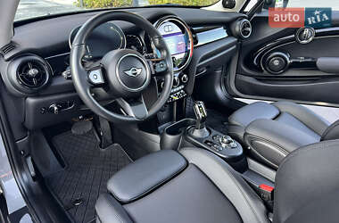 Хетчбек MINI Cooper 2022 в 