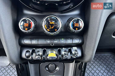 Хетчбек MINI Cooper 2022 в 