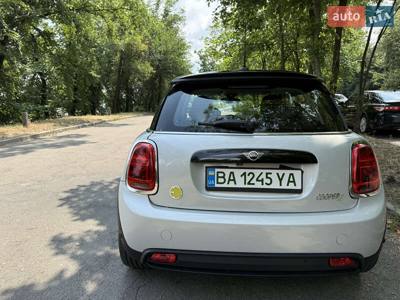 Хетчбек MINI Cooper 2022 в Києві