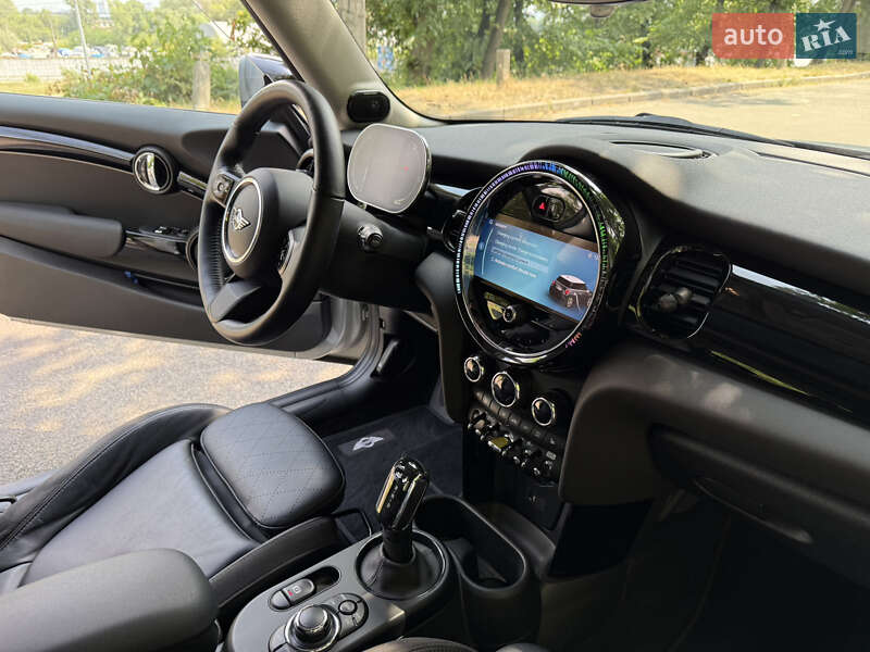 Хетчбек MINI Cooper 2022 в Києві
