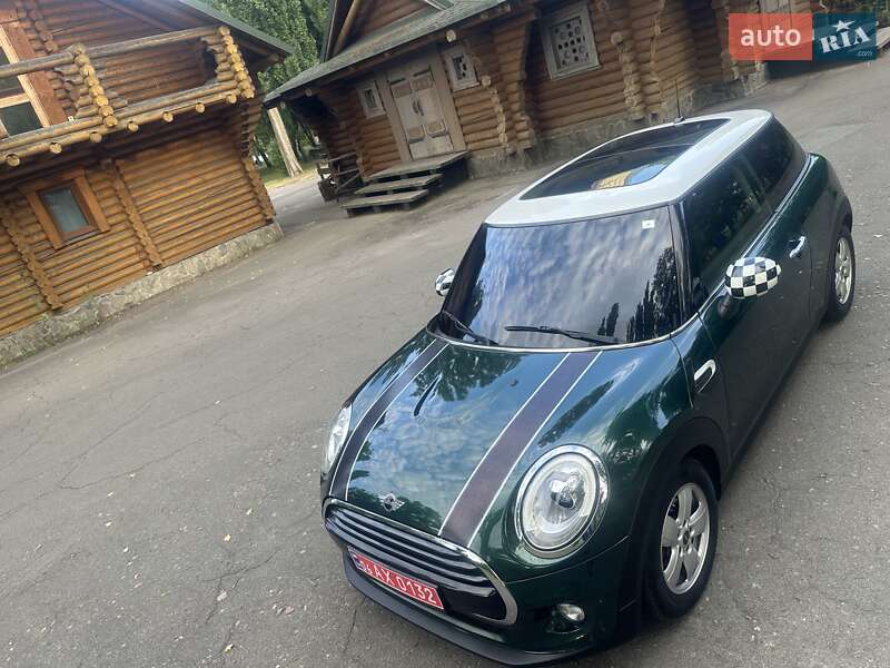 Хетчбек MINI Cooper 2016 в Києві